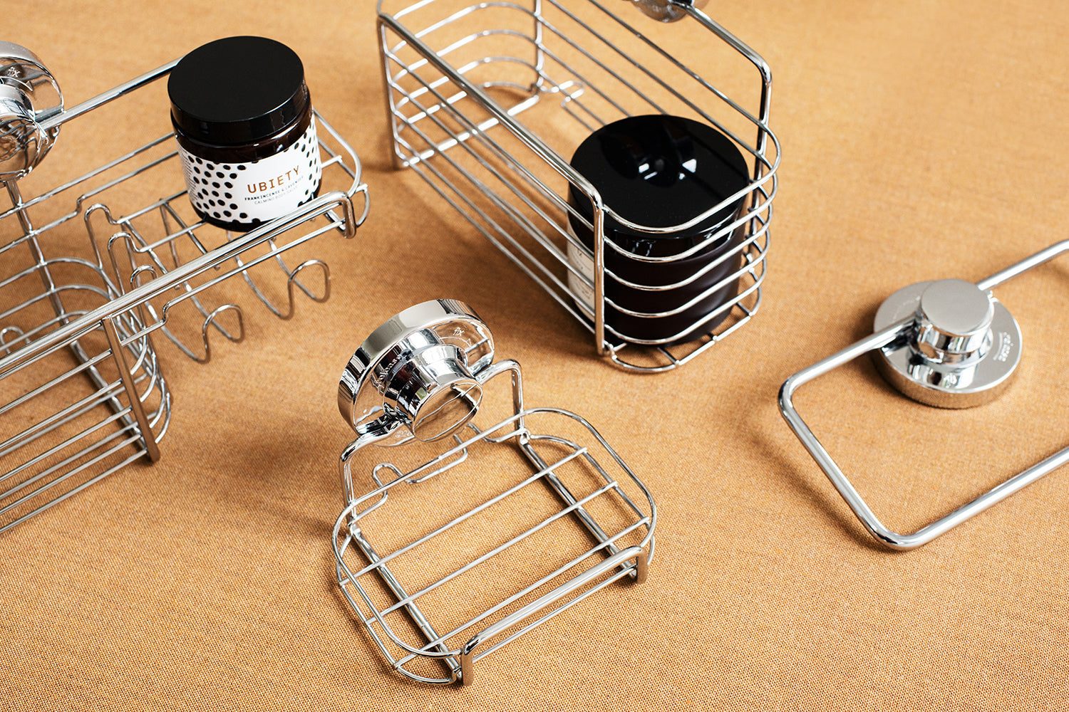Lock'n'Roll suction pad baskets